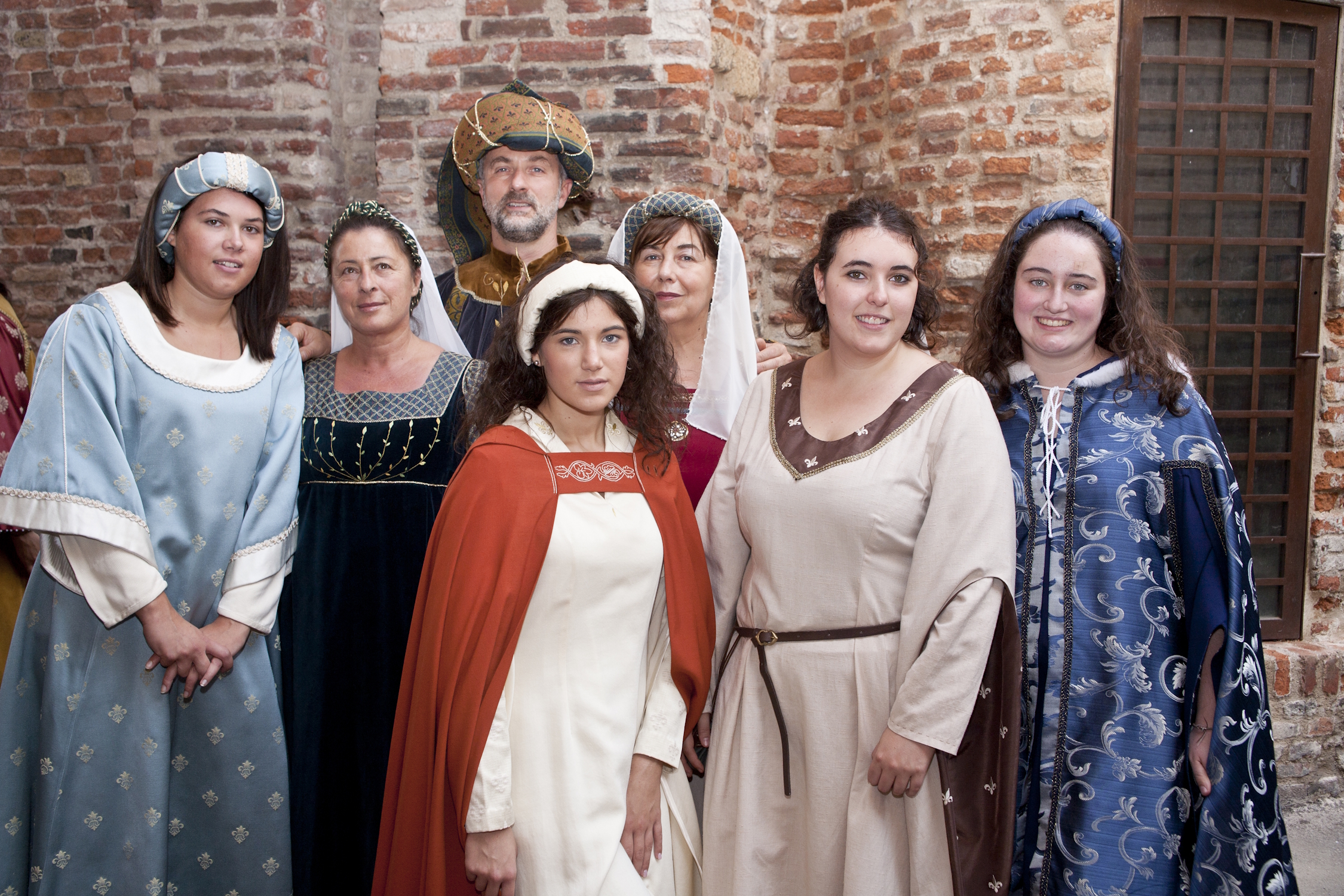 L'Arme, Le Dame, I Cavalieri